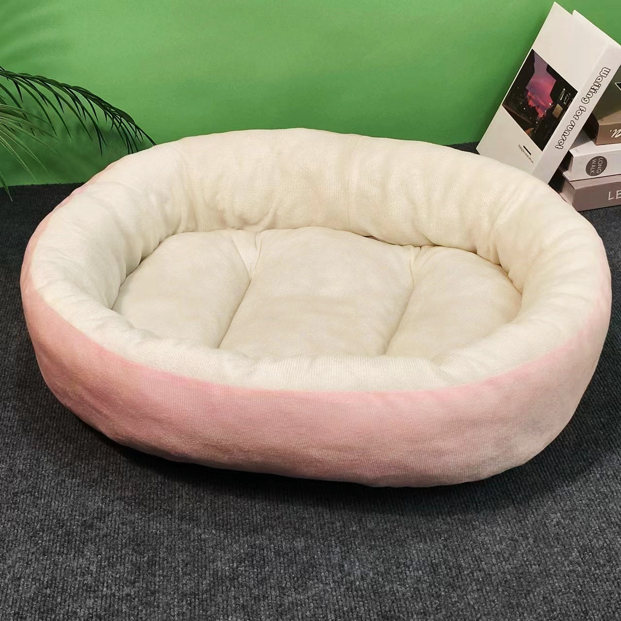 The Zoomies Paw Dream Nest